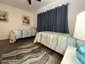TwinsBedroom2